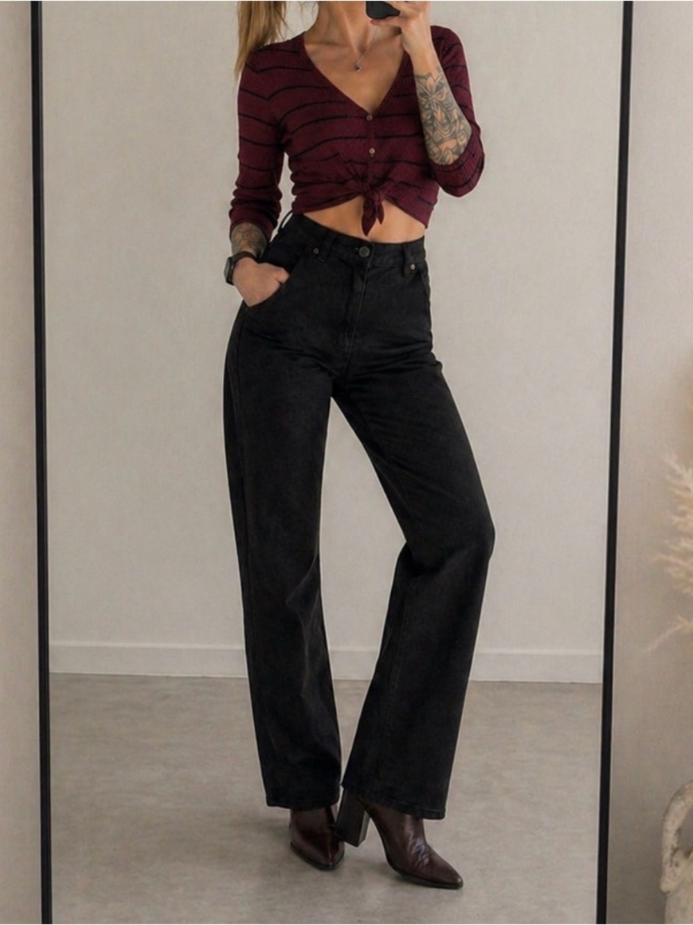 Caution to the Wind Crop Top Medium Burgundy Striped Tie Front Long Sleeve Boho